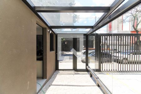 Studio à venda com 27m², 1 quarto e sem vaga Studio à venda com 27m², 1 quarto e sem vagaPortaria