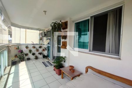 Varanda de apartamento à venda com 2 quartos, 69m² em Jacarepaguá, Rio de Janeiro