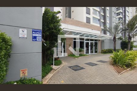 Apartamento para alugar com 69m², 2 quartos e 1 vagaFachada + Placa