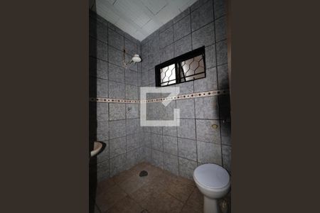 Casa para alugar com 100m², 2 quartos e 1 vagaBanheiro Quarto 2