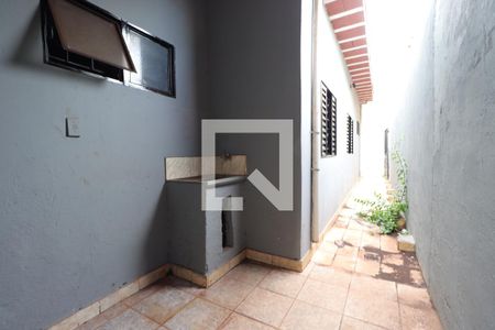 Casa para alugar com 100m², 2 quartos e 1 vagaÁrea de Serviço