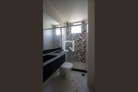 Casa de condomínio à venda com 300m², 3 quartos e 3 vagasBanheiro da Suíte 1