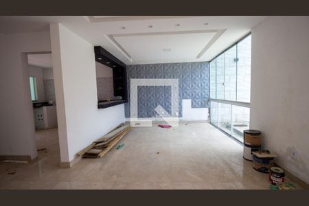 Sala de casa de condomínio à venda com 3 quartos, 300m² em Vargem Grande, Rio de Janeiro