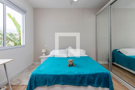 Casa à venda com 160m², 3 quartos e 2 vagasSuíte 2