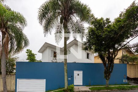 Casa à venda com 160m², 3 quartos e 2 vagasFachada