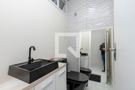 Casa à venda com 160m², 3 quartos e 2 vagasBanheiro de Serviço