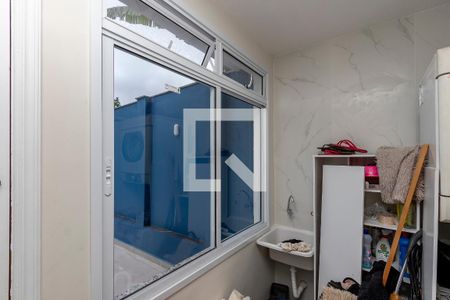 Casa à venda com 160m², 3 quartos e 2 vagasLavanderia