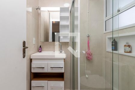 Casa à venda com 160m², 3 quartos e 2 vagasBanheiro