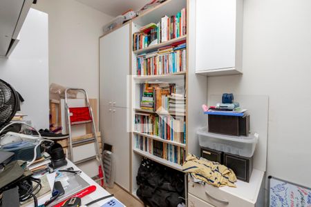 Casa à venda com 160m², 3 quartos e 2 vagasQuarto de Serviço