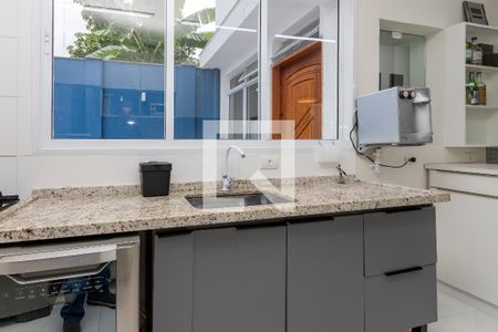 Casa à venda com 160m², 3 quartos e 2 vagasCozinha