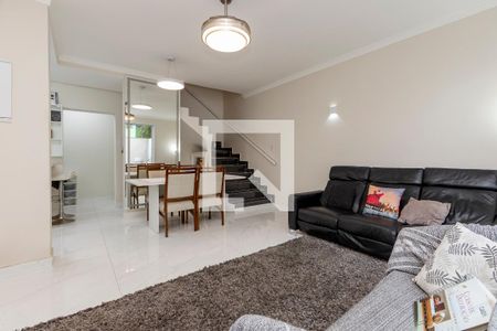 Sala de casa à venda com 3 quartos, 160m² em Jardim Cordeiro, São Paulo