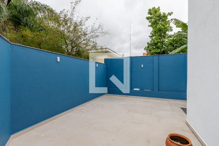 Casa à venda com 160m², 3 quartos e 2 vagasQuintal