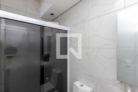 Casa à venda com 160m², 3 quartos e 2 vagasBanheiro da Suíte 2