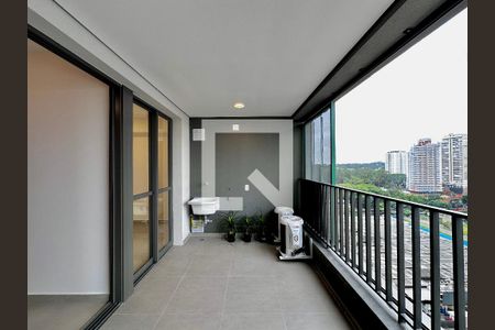 Sacada de apartamento à venda com 2 quartos, 59m² em Santo Amaro, São Paulo