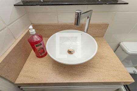 Apartamento para alugar com 75m², 2 quartos e 2 vagasBanheiro social