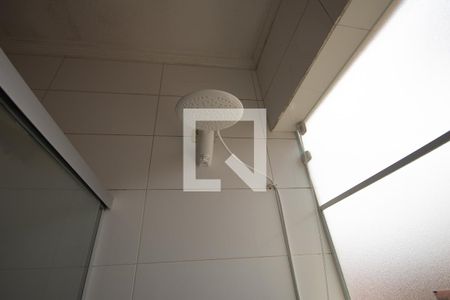 Casa à venda com 103m², 6 quartos e 3 vagas Casa à venda com 103m², 6 quartos e 3 vagasBanheiro 3