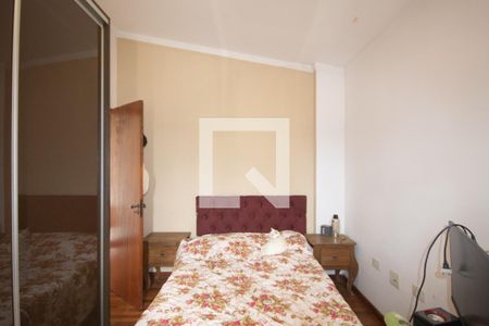 Casa à venda com 103m², 6 quartos e 3 vagas Casa à venda com 103m², 6 quartos e 3 vagasQuarto 4