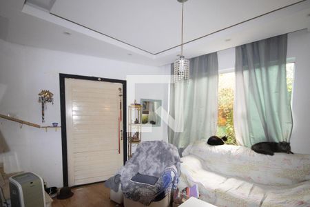 Sala de casa à venda com 6 quartos, 103m² em Vila Nova Mazzei, São Paulo