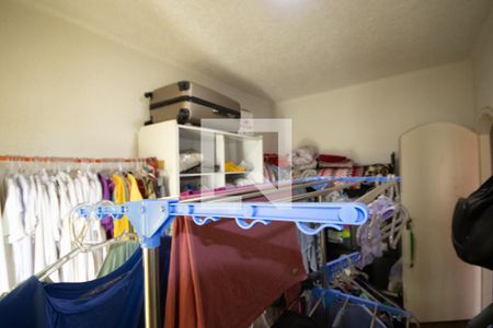 Casa à venda com 103m², 6 quartos e 3 vagas Casa à venda com 103m², 6 quartos e 3 vagasQuarto 2