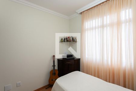 Apartamento à venda com 193m², 3 quartos e 2 vagasQuarto 2