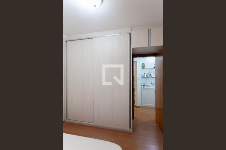 Apartamento à venda com 193m², 3 quartos e 2 vagasQuarto 2