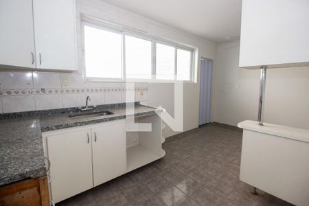 Casa para alugar com 150m², 2 quartos e 2 vagasCozinha