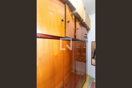 Casa à venda com 220m², 3 quartos e 3 vagas Casa à venda com 220m², 3 quartos e 3 vagasCloset da Suíte