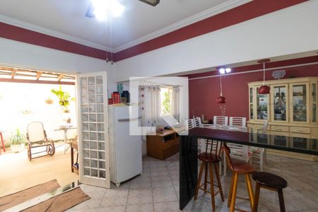 Casa à venda com 220m², 3 quartos e 3 vagas Casa à venda com 220m², 3 quartos e 3 vagasCozinha 02