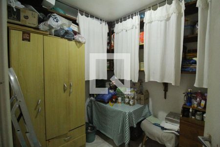 Casa de condomínio à venda com 355m², 4 quartos e 8 vagasÁrea de serviço - Quarto/Despensa