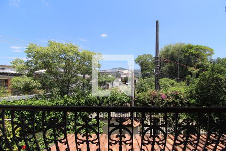 Casa de condomínio à venda com 355m², 4 quartos e 8 vagasQuarto 2 - Vista