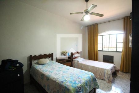 Casa de condomínio à venda com 355m², 4 quartos e 8 vagasQuarto 2