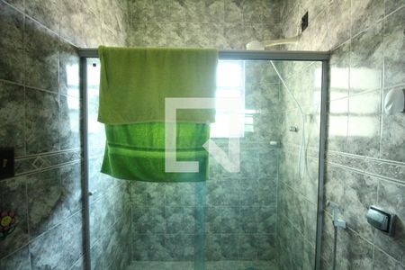 Casa de condomínio à venda com 355m², 4 quartos e 8 vagasBanheiro da suíte 1