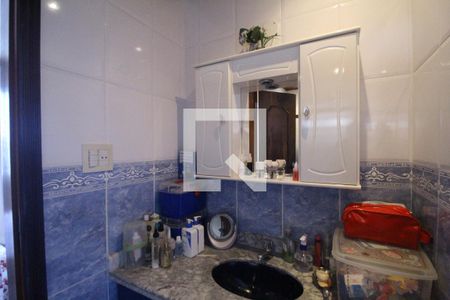 Casa de condomínio à venda com 355m², 4 quartos e 8 vagasBanheiro da suíte 2