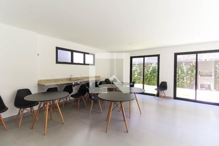 Studio à venda com 27m², 1 quarto e sem vaga Studio à venda com 27m², 1 quarto e sem vagaSalão de Festas