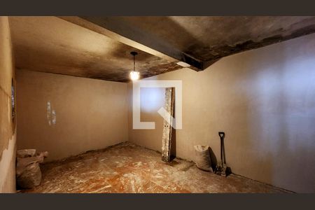 Casa à venda com 300m², 3 quartos e 6 vagas Casa à venda com 300m², 3 quartos e 6 vagasQuarto Externo