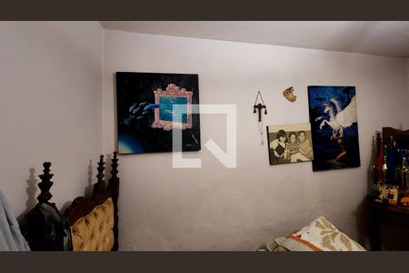 Casa à venda com 300m², 3 quartos e 6 vagas Casa à venda com 300m², 3 quartos e 6 vagasQuarto 2