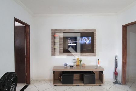 Sala de casa para alugar com 4 quartos, 360m² em Jardim dos Comerciários, Belo Horizonte