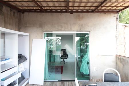 Casa para alugar com 360m², 4 quartos e 1 vagaVaranda