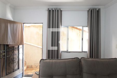 Sala de casa para alugar com 4 quartos, 360m² em Jardim dos Comerciários, Belo Horizonte