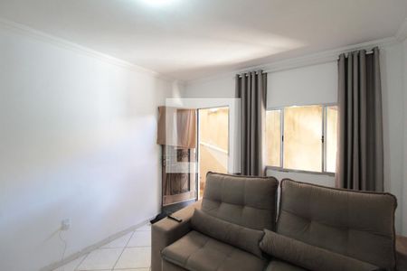 Sala de casa para alugar com 4 quartos, 360m² em Jardim dos Comerciários, Belo Horizonte