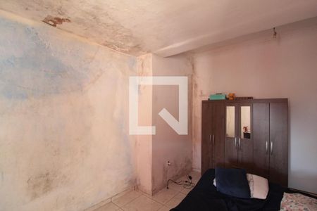 Suite de casa para alugar com 4 quartos, 360m² em Jardim dos Comerciários, Belo Horizonte