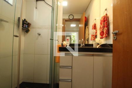 Apartamento à venda com 205m², 3 quartos e 2 vagasBanheiro 