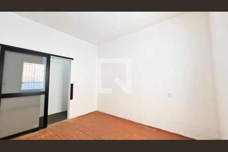 Casa à venda com 360m², 4 quartos e 5 vagasQuarto 4