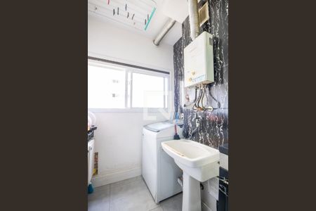 Apartamento à venda com 72m², 3 quartos e 1 vaga Apartamento à venda com 72m², 3 quartos e 1 vagaÁrea de Serviço