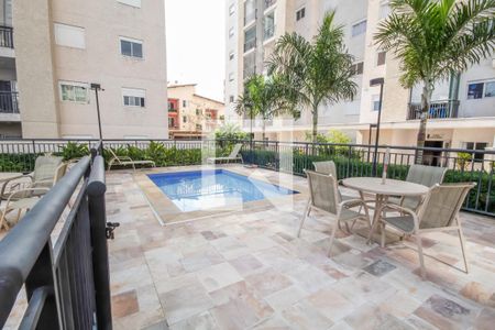 Apartamento à venda com 72m², 3 quartos e 1 vaga Apartamento à venda com 72m², 3 quartos e 1 vagaÁrea comum - Piscina