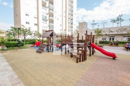 Apartamento à venda com 72m², 3 quartos e 1 vaga Apartamento à venda com 72m², 3 quartos e 1 vagaÁrea comum - Playground