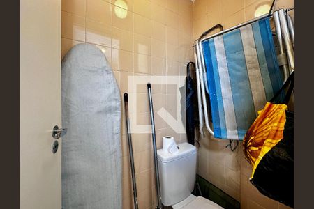 Apartamento para alugar com 60m², 2 quartos e 1 vagaBanheiro de Serviço