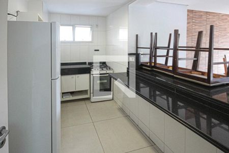 Apartamento à venda com 70m², 3 quartos e 2 vagascozinha do Salão de festa
