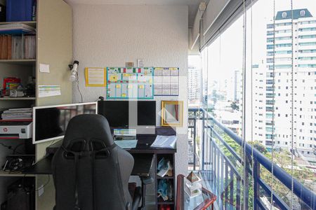 Apartamento à venda com 70m², 3 quartos e 2 vagasVaranda