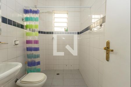 Casa à venda com 185m², 3 quartos e 3 vagasBanheiro Social